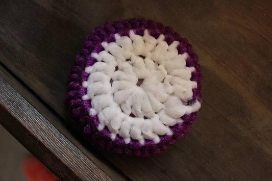 Purple & White Scrubbie
